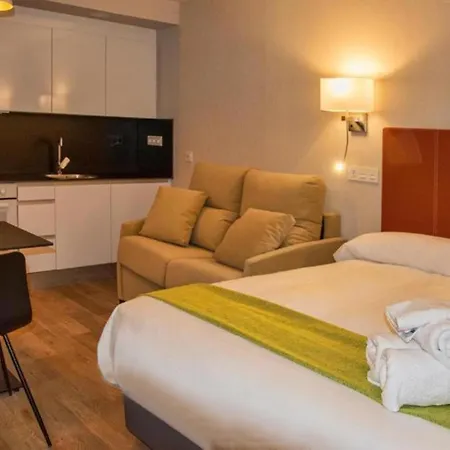 Essenzia Hotel 4*